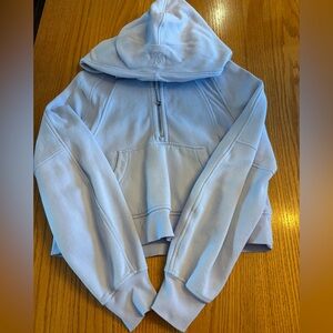 Women’s Lululemon Hooded Quarter Zip Scuba in Light Blue XS/S